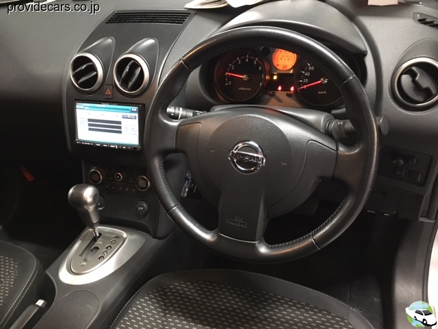 inside of car KJ10 - 2008 Nissan Dualis 20G - silver